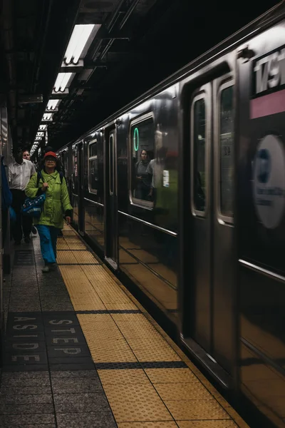 New York Amerikai Egyesült Államok 2018 Június Séta Metró Állomás — Stock Fotó