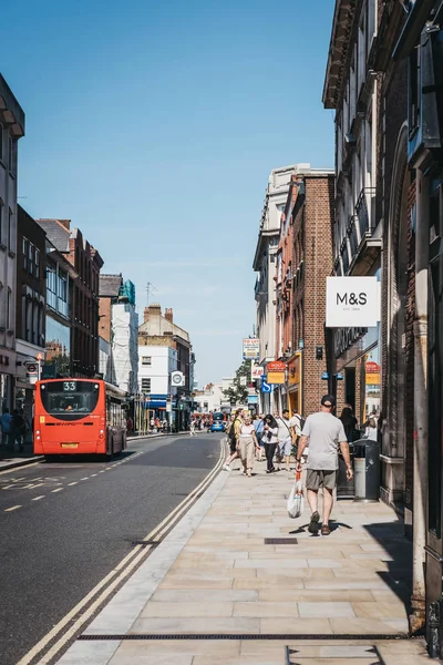 Londra Regno Unito Agosto 2018 Persone Che Camminano Una Strada — Foto Stock