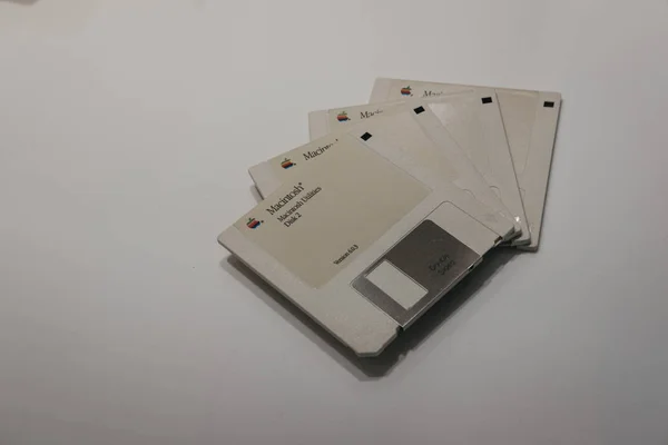 Prague Czech Republic August 2018 Apple Macintosh Utility Disks Display — Stock Photo, Image