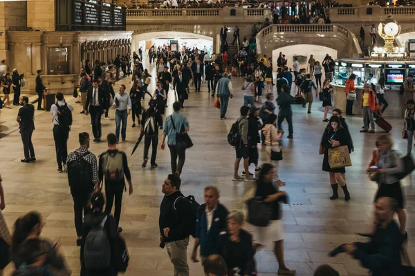 New York Usa June 2018 People Walking Grand Central Terminal — Stock Photo, Image