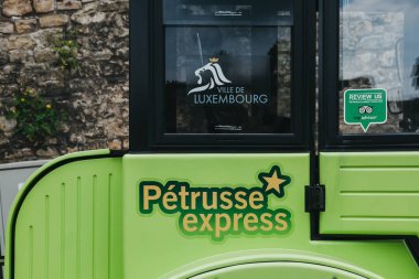 Lüksemburg Cit Citytrain Petrusse Express gezi üzerinde işareti