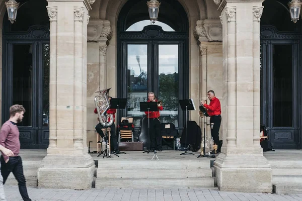 Band performing at city square in Luxembourg City, Luxembourg. — Stock Photo, Image