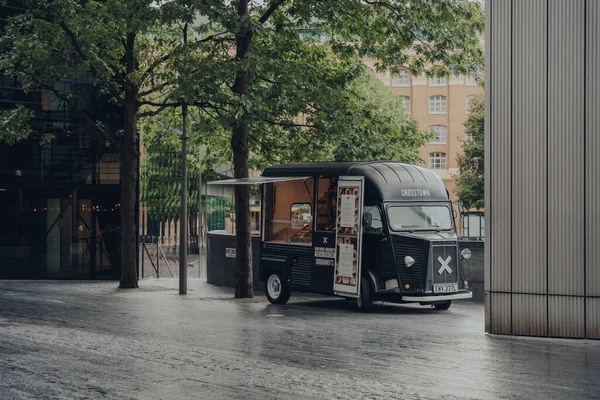London August 2020 Crosstown Donuts Food Truck More London Riverside — Stockfoto