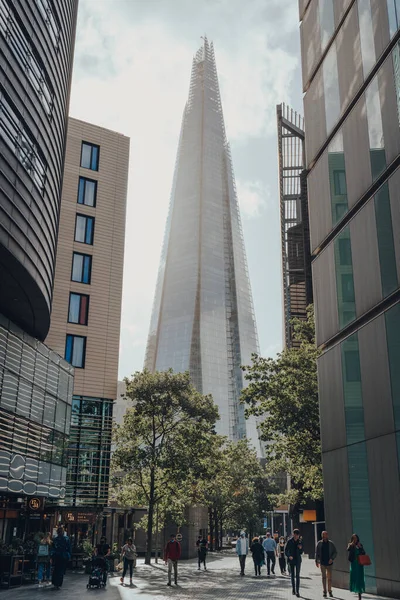 Londres Reino Unido Agosto 2020 Vista Shard Entre Los Edificios — Foto de Stock