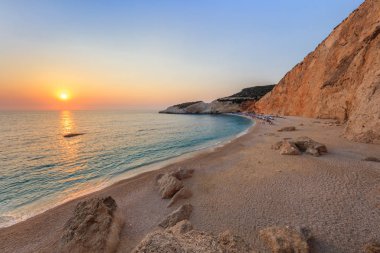 Porto Katsiki Beach gün batımı. Lefkada, Yunanistan