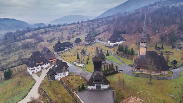 Traditionelle Maramures Holzarchitektur Des Barsana Klosters Rumänien — Stockfoto