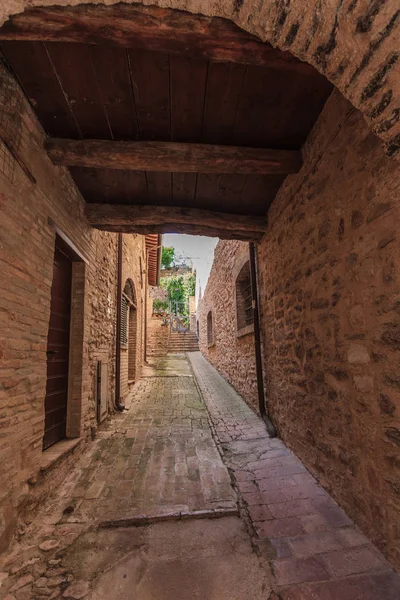 Strada Medievale Scalinata Nella Città Collinare Italiana Spello — Foto Stock