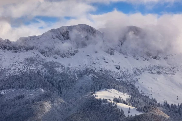 Bucegi 山罗马尼亚 — 图库照片