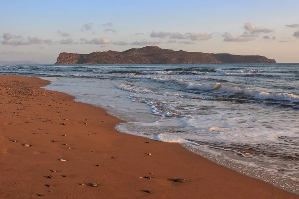 Nascer do sol na praia — Fotografia de Stock