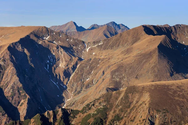 Горный пейзаж в горах Фагарас, Румыния — стоковое фото