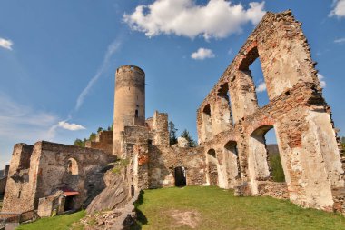 Büyük salonun ve Kollmitz Kalesi 'nin kalıntıları.