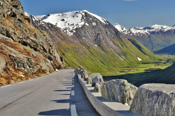 Trollstigen Road Norvégia Május 2015 Trollstigen Mountainroad Nyugat Norvégiában Híres — Stock Fotó