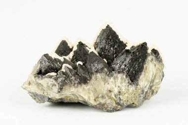 Morion Quartz 'da Aragonite Ayrıntıları (Smoky Quartz)