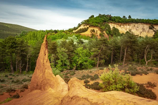 Las rocas ocres de Colorado provenzal — Foto de Stock