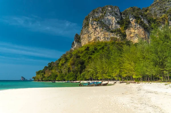 Praia Tropical Bonita Ilha Poda Tailândia Província Krabi Passeio Turístico — Fotografia de Stock