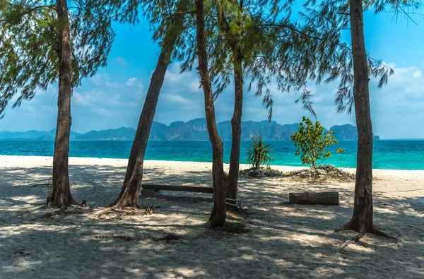 Praia Tropical Bonita Ilha Poda Tailândia Província Krabi Passeio Turístico — Fotografia de Stock