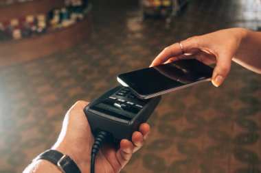 Depodaki smartphone alımları ile ödeme
