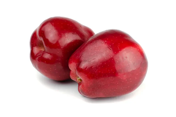 Tuore Punainen Omena Eristetty Valkoisella Pohjalla — kuvapankkivalokuva