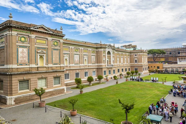 Vatikan Vatikan Şehri Haziran 2014 Görünümü Ile Bir Bahçe Roma — Stok fotoğraf