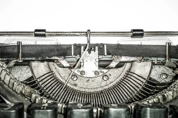 Eski vintage daktilo, kağıt beyaz levha ile retro makine, kopya alanı, yakın