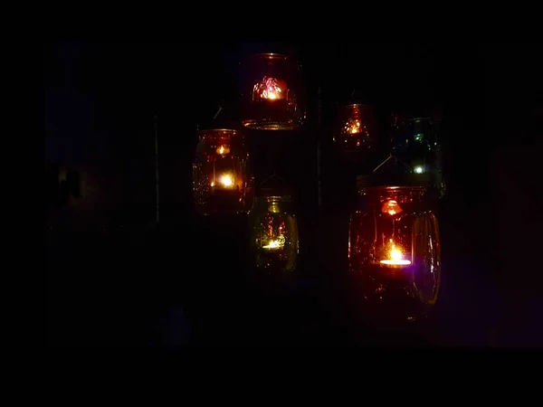 Праздничные Свечи Праздничные Огни Стеклянных Банках Ночью — стоковое фото