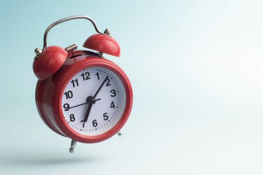 Kırmızı alarm clock - vintage tarzı