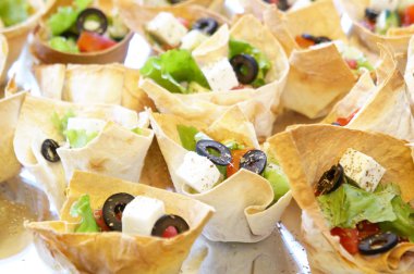 Bir düğün tablo Yunan salata