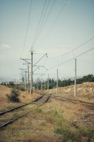 Bir Sanayi Bölgesinde Demiryolu Çatalı — Stok fotoğraf