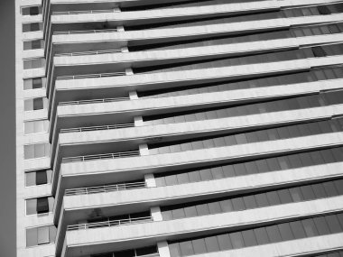 Modern çok katlı bina cephesi. Çağdaş mimari