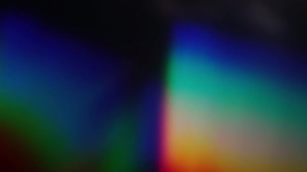 オーバーレイ効果の色とりどりの虹色ボケ。美しいホログラム箔. — ストック動画
