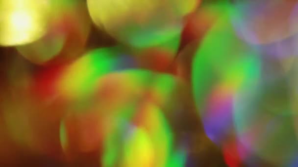 Arcobaleni di luce, riflessi di stagnola per la creatività . — Video Stock