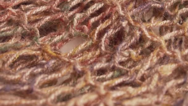 Multicolor knitted background from woolen yarns. — Stock Video