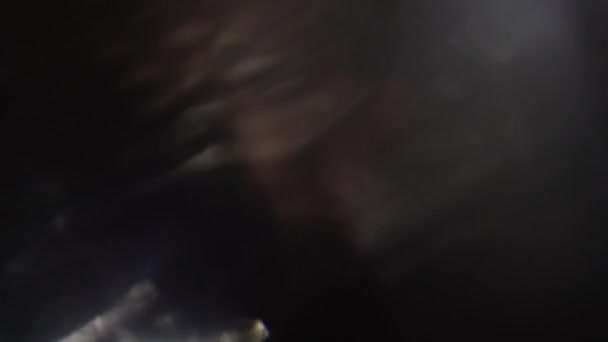 Bokeh futuriste chatoyant, distorsions de lumière à travers le prisme du verre .