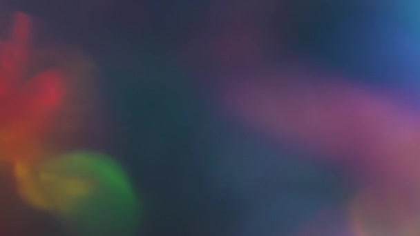 Regenboogkleuren voor zachte, organische combinatie. Holografische iriserende tinten van licht. — Stockvideo