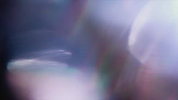 未来デフォーカス粒子、虹色の光の歪み、ホログラム箔. — ストック動画