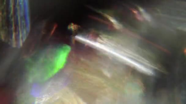 Un mélange de différentes couleurs et nuances de tendance scintillant dans l'obscurité .