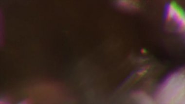 Rüya gibi cyberpunk renkli arka plan, ışık sızıntıları, dönüşümler, renkli neon bakıyor.