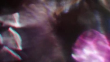 Çok renkli cam arka plan, kromatik renkli bokeh. Bozulmalar, video geçişleri.