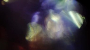 Holografik yanardöner arka plan, şenlikli renkli bokeh. Video geçişleri, distorsiyonları, Glares.