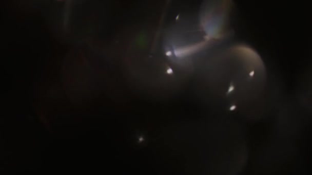 La luce psichedelica perde impulsi e brilla al buio. Motion riacutizzazione astratta . — Video Stock