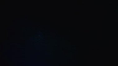 Gerçek geometrik cyberpunk rüya gibi parıldayan arka plan. 