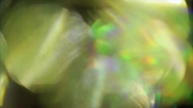 Geometrik fütüristik parlak arka plan dönüştürülüyor. Ekran koruyucu video.