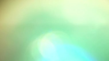 Bayramlık spektral örtüşme. İnanılmaz ışık başkalaşımları. Işıklar kaotik bir şekilde atıyor. Profesyonel iş için iyi.. 