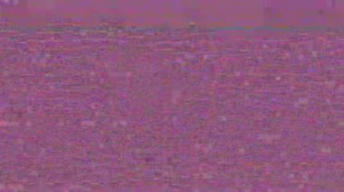 Bozuk veriler, kötü televizyon taklidi, şaşaalı bir geçmiş.. 