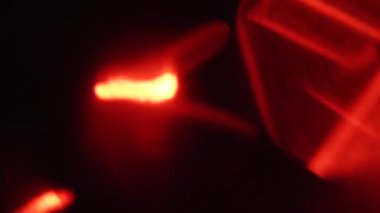 Sıcak renkli geometrik siber punk modayı arka planı. 