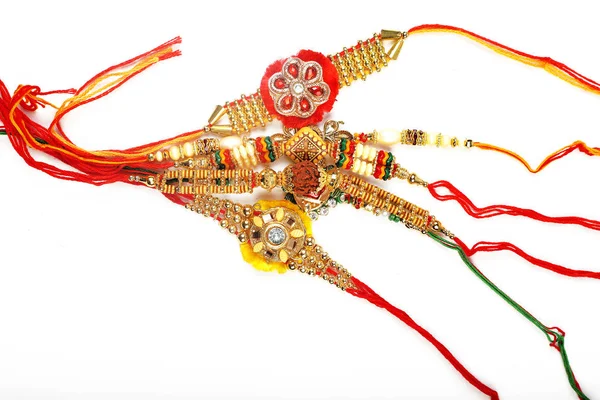 Geleneksel Hint bilezik aramalar Rakhi, kardeş Ties üzerinde kardeşler bilek Rakshabandhan bir Ocassion üzerinde