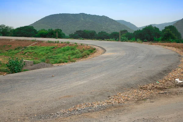 Uma Estrada Com Vista Natural Aravali Hills — Fotografia de Stock