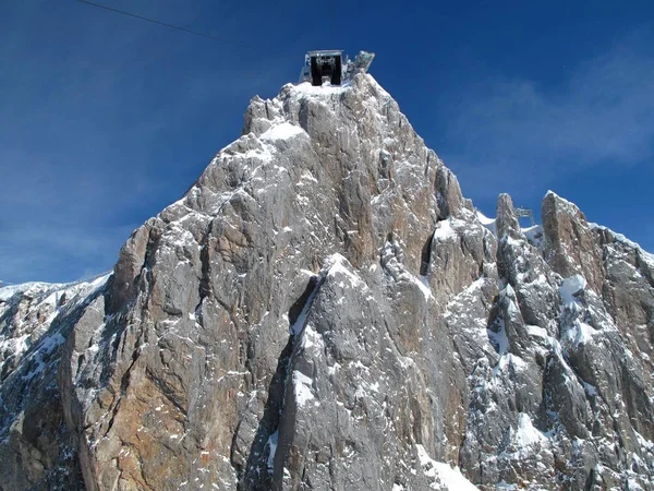 Detalhes Teleférico Que Conduz Glaciar Dachstein — Fotografia de Stock