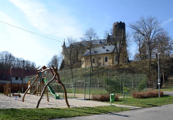 Vue Sur Château Stary Hroznatovavec Aire Jeux Pour Enfants Vue — Photo