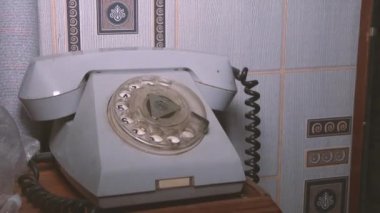 Eski telefon kadranında yakın çekim görüntüsü